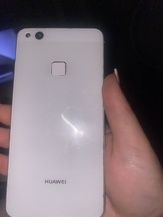 Huawei P 10 бу рабочий