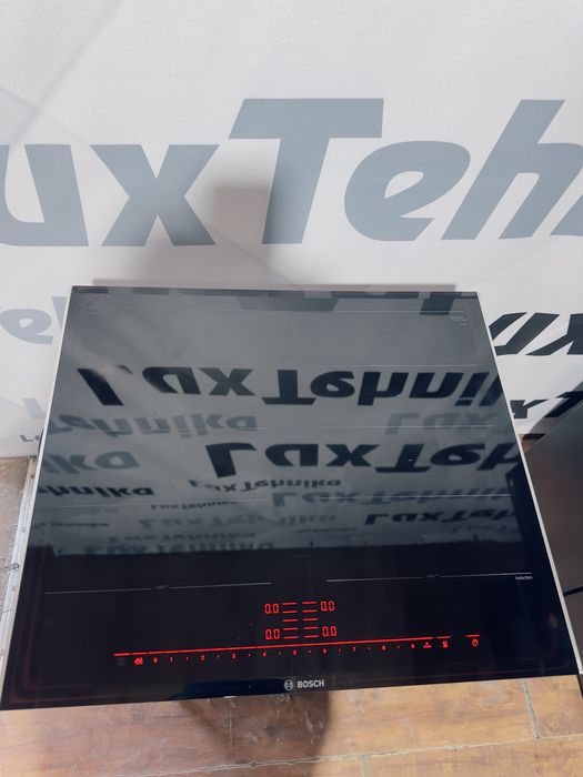 Варильна поверхня Bosch ( індукційна )