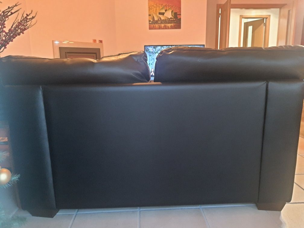 Sofá de 2 lugares