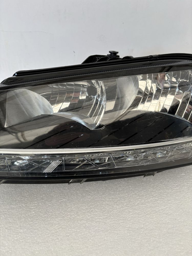 Skoda Fabia III 3 lift tl 6V 6V1 18-21 lampa lewy przód lewa zwykła