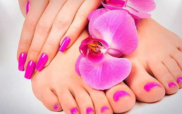 Faço manicure e pedicure simples