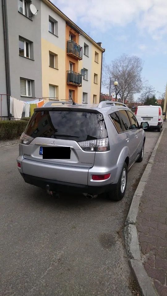 Mitsubishi Outlander Mitsubishi Outlander II 2.0 MIVEC 147 KM 108 kW