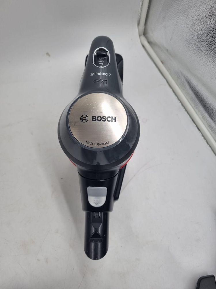 Bosch odkurzacz pionowy bezprzewodowy BCS711A