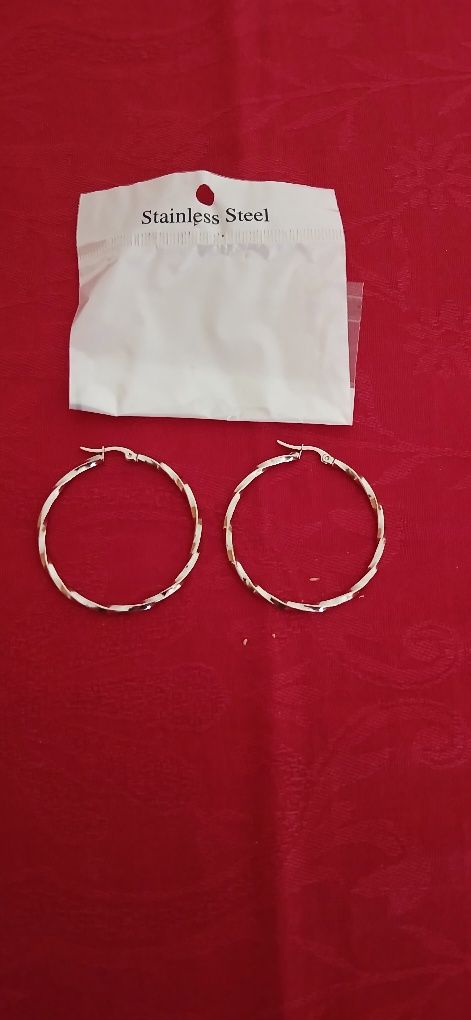Argolas/brincos novas
