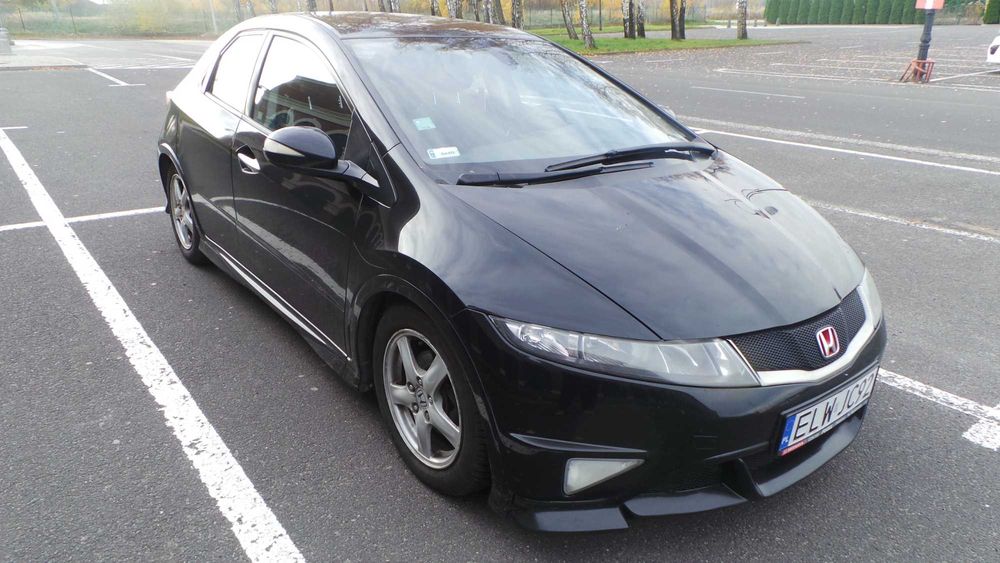 Honda Civic  VIII   2.2  Diesel  140KM