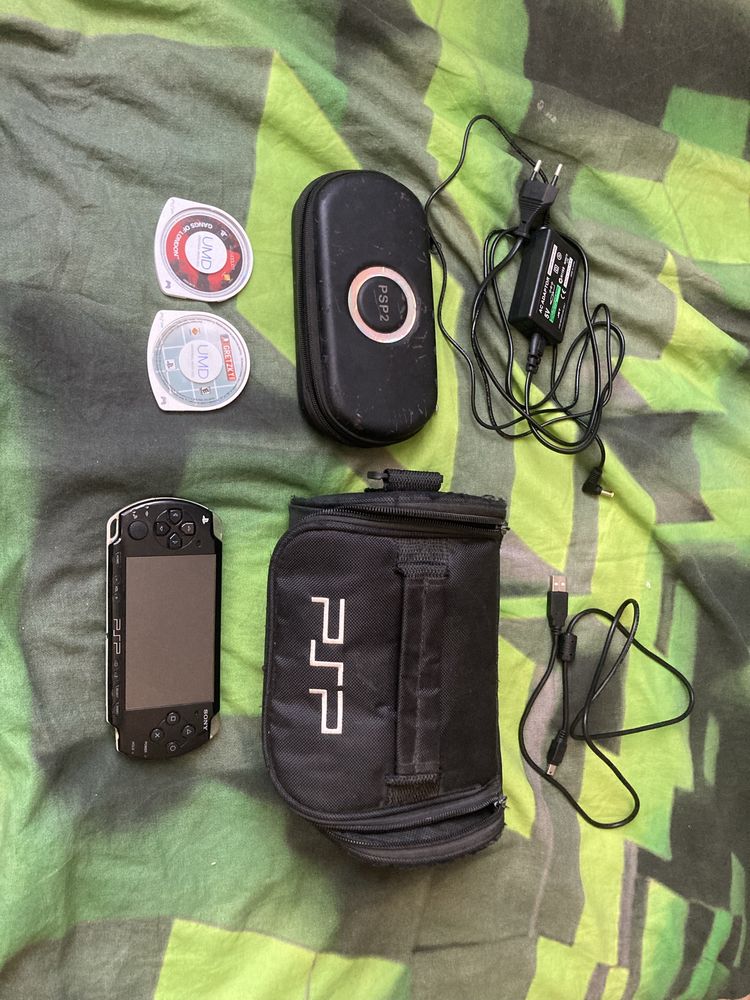 OKAZJA PSP 2004 stan bdb zestaw custom firmware