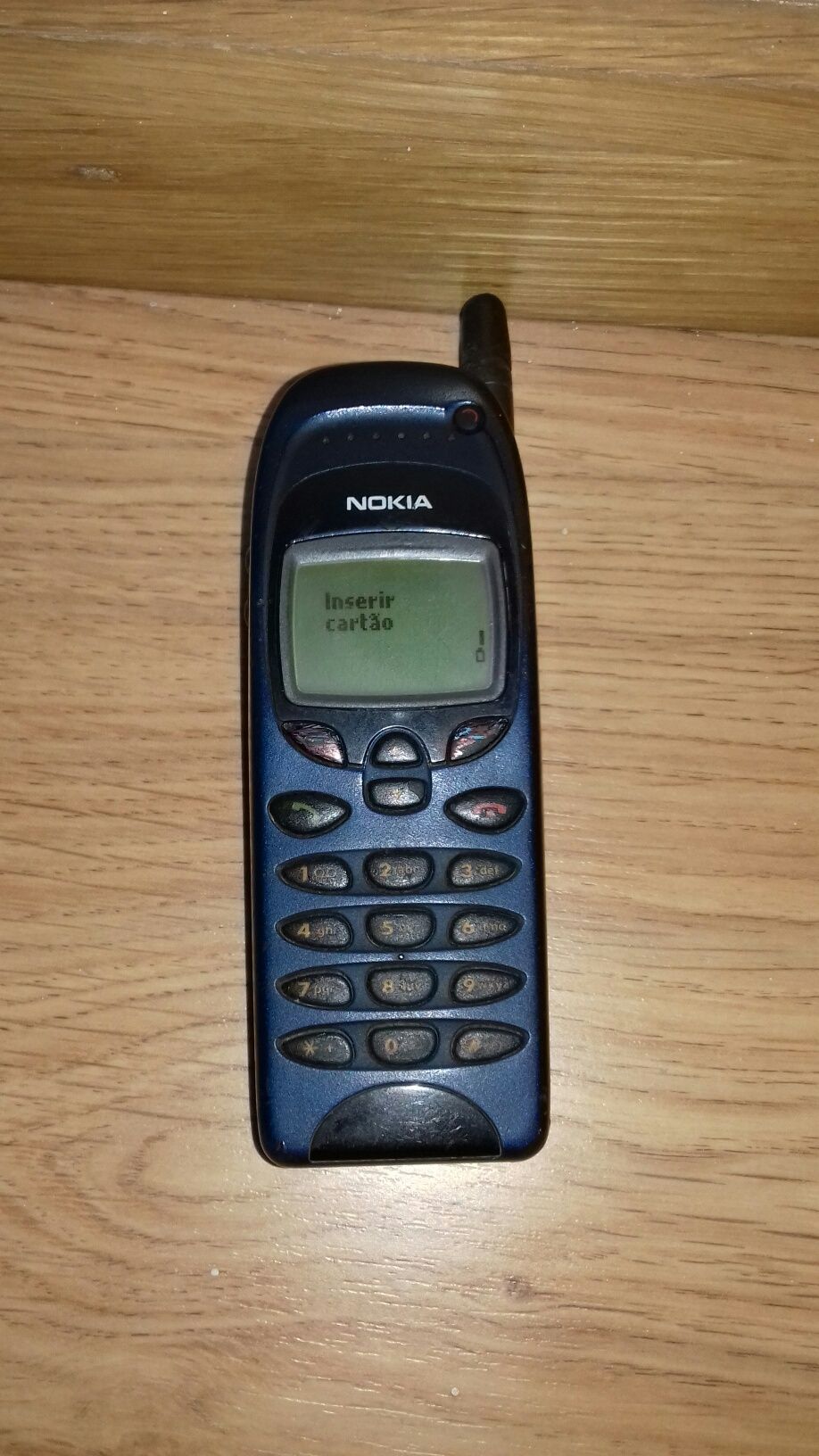 Nokia 6150 com carregador