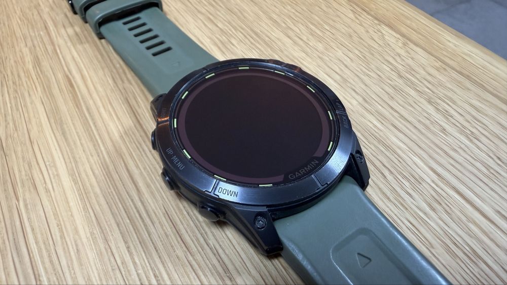 Смарт-годинник Garmin Enduro 2 Carbon