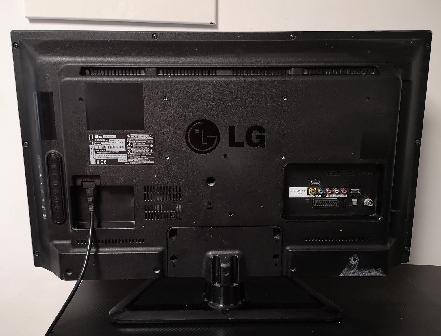 Telewizor LG 32LN5400