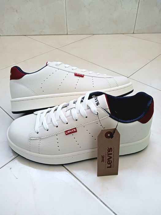 Sapatilhas Levi's Novas