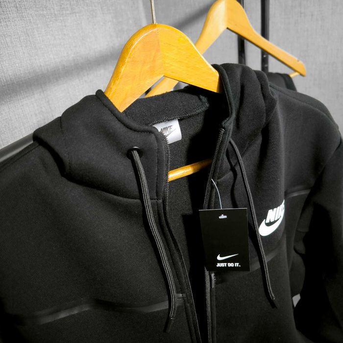 Знижка Зимовий чоловічий спортивний костюм Nike чорний ТОП