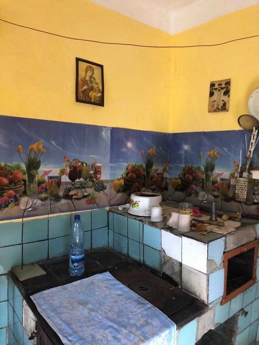 УЖОК / ЗАКАРПАТТЯ / Ділянка з будинком - 15 соток