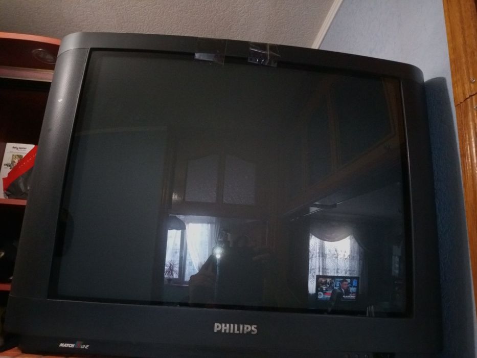 Телевизор Филипс Philips Matchline 63см