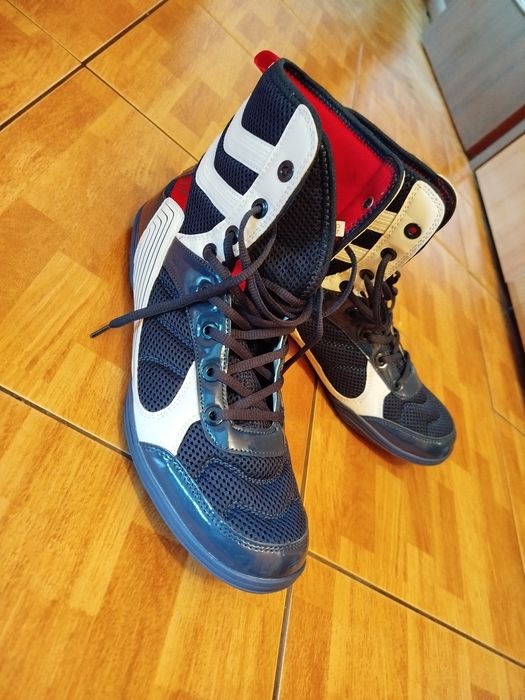Buty do ćwiczeń. 45r. 28,6cm