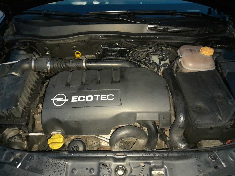 Opel Astra GTC 1.3 Sport