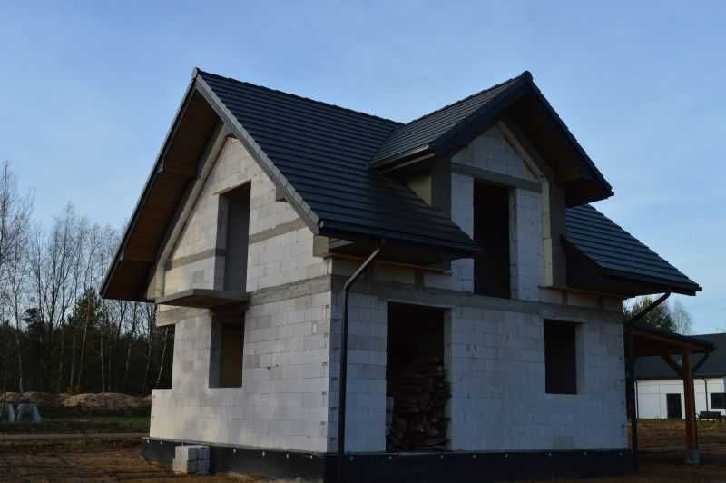 Sprzedam dom w stanie surowym  82 m pow użytk + 20 m wiata garażowa