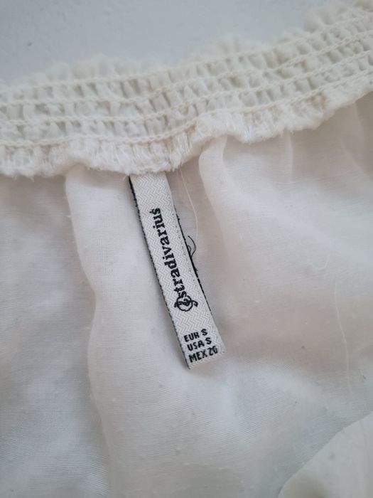 Śliczna bluzeczka S - M ecru kremowa święta koronka