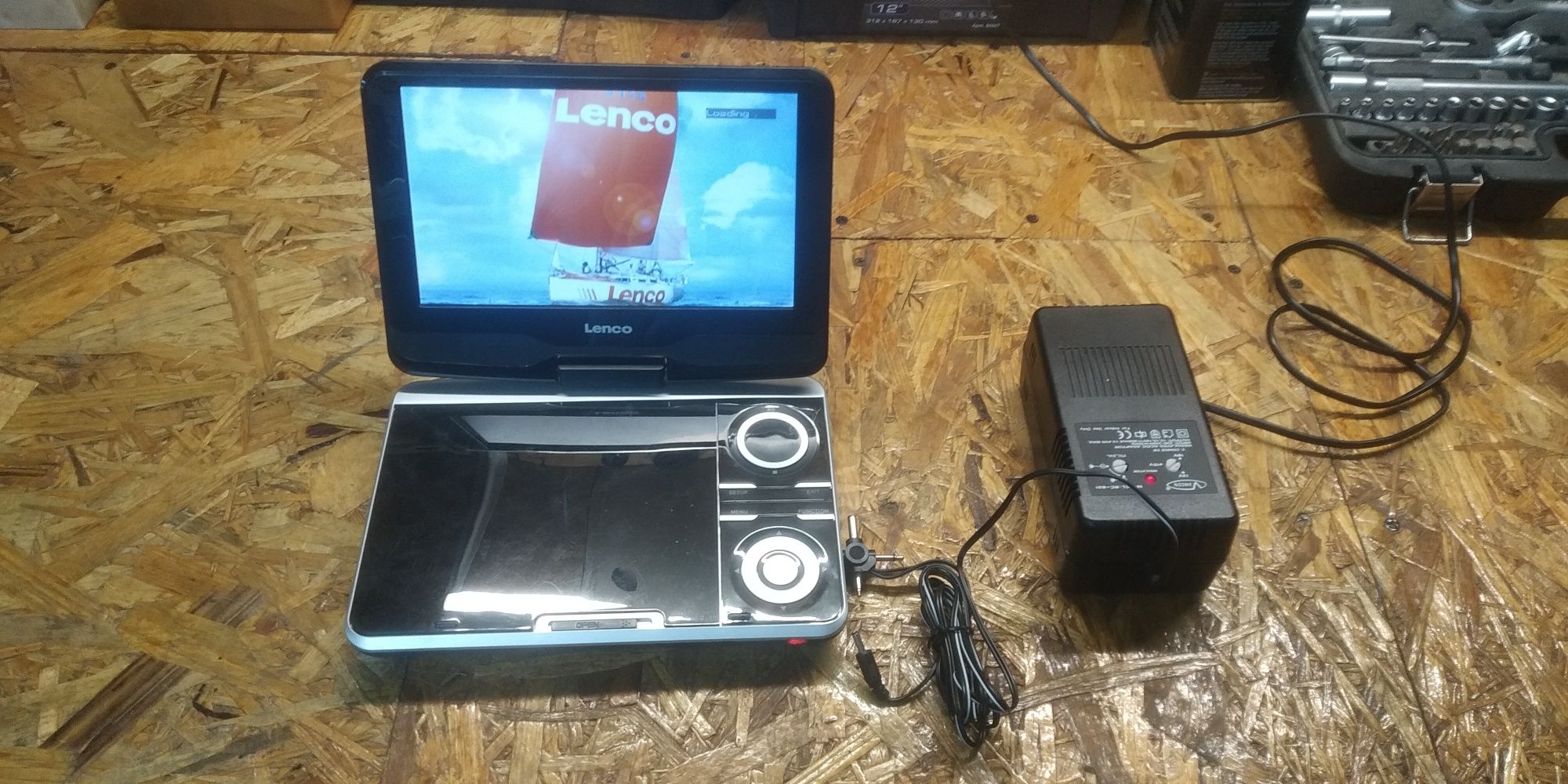 Продам DVD player. LENCO