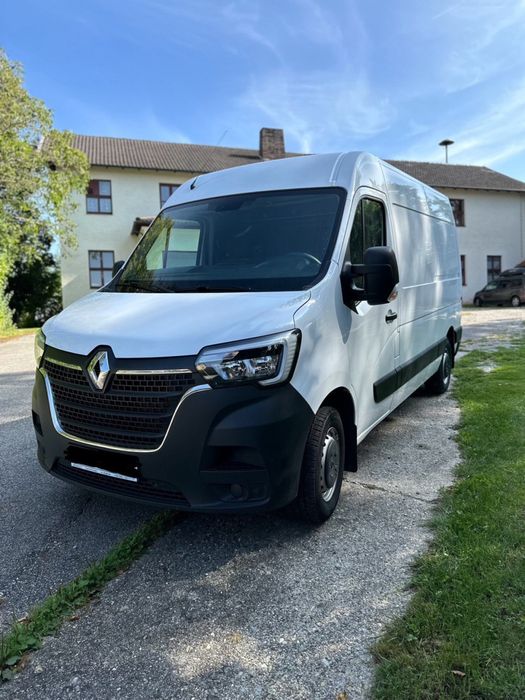 Продам офіційний Renault Master L2H2 2021 року