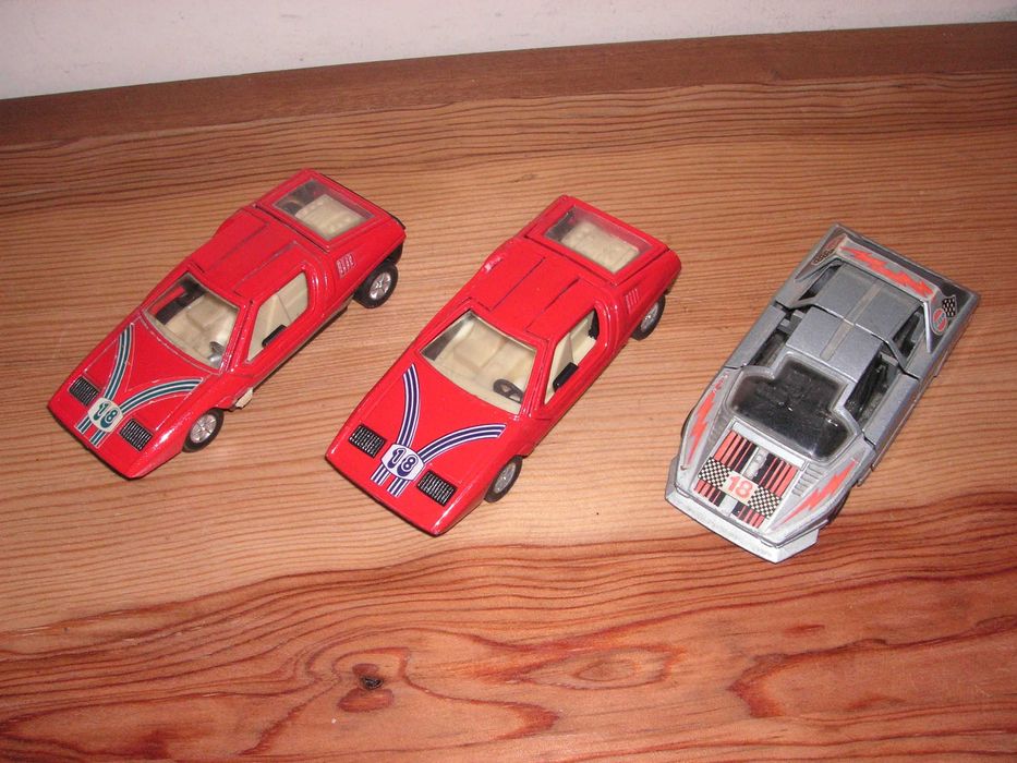 Carro Michelotti Laser e Alfa Romeo - Pull Back Action 1/36