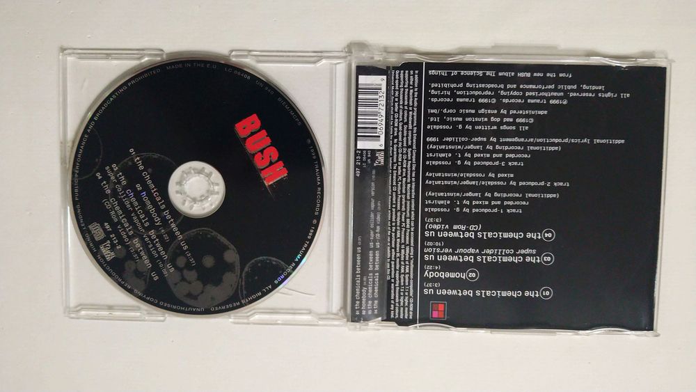Bush - The Chemicals between us - Tenho vários CDs anunciados