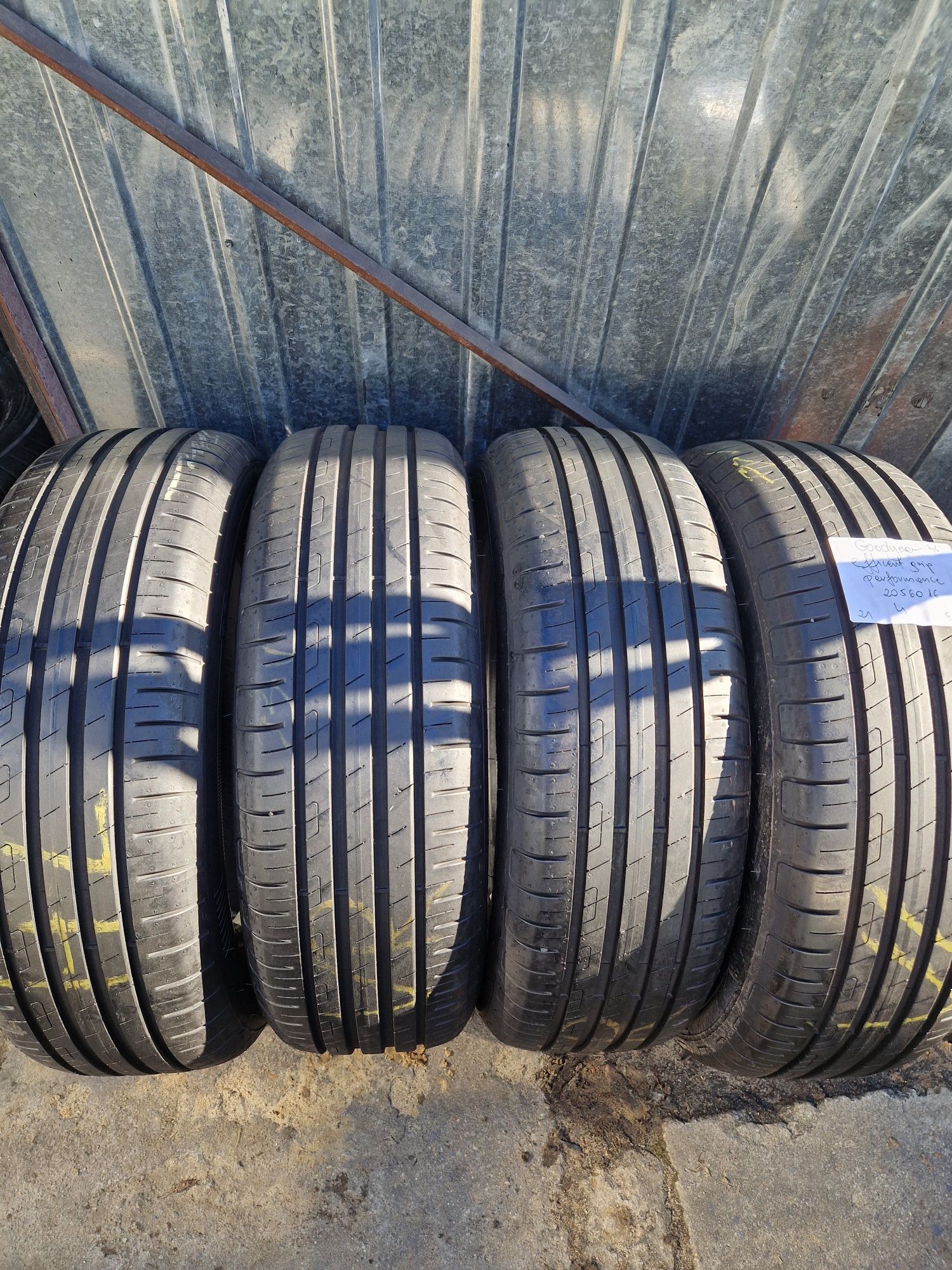 205/60/16 205/60R16 Goodyear 2021 lato***