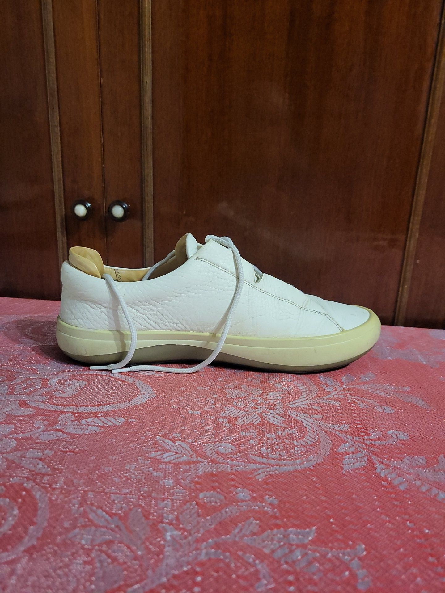 Кожаные кроссовки кеды Ecco 43,Camper 42