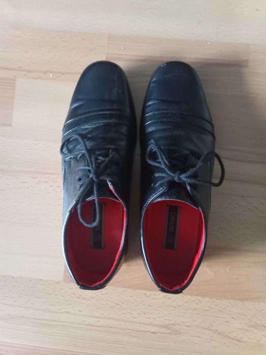 Buty wizytowe komunijne dla chłopca rozmiar 37