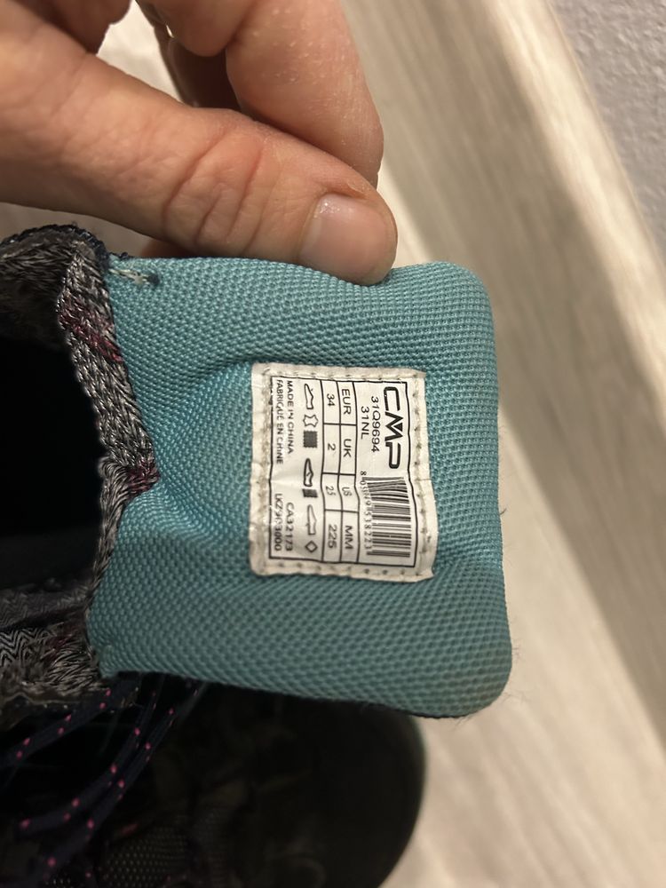 Buty zimowe trekingowe dziewczece CMP wodoodporne r 34