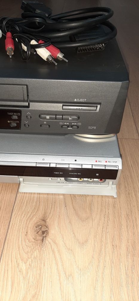 Magnetowid Panasonic Przegrywanie kaset na DVD