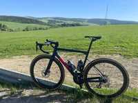 Teammachine SLR01 DISC ONE Ultegra Di2 rozmiar 54