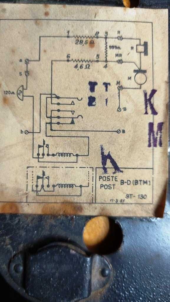 Stary telefon Induktorowy niemiecki nr 38