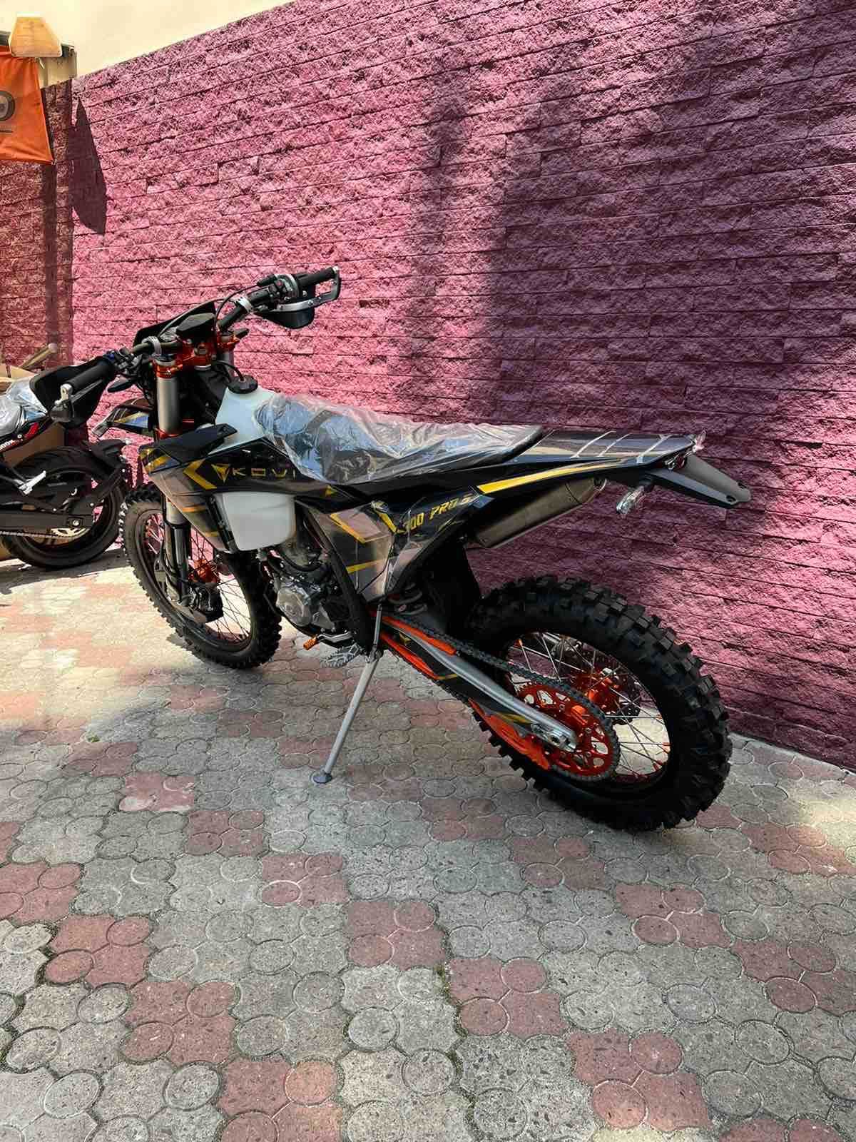 Мотоцикл KOVI 300 PRO S