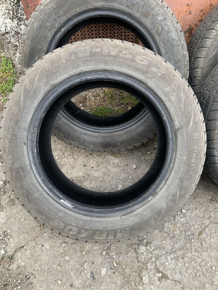 Резина зимняя 185/60 r14