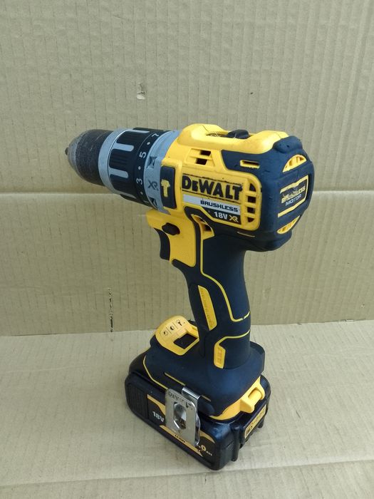 DeWalt DCD796 Udarowa Wiertarko Wkrętarka Brushless 18V 4.0Ah 2022r.