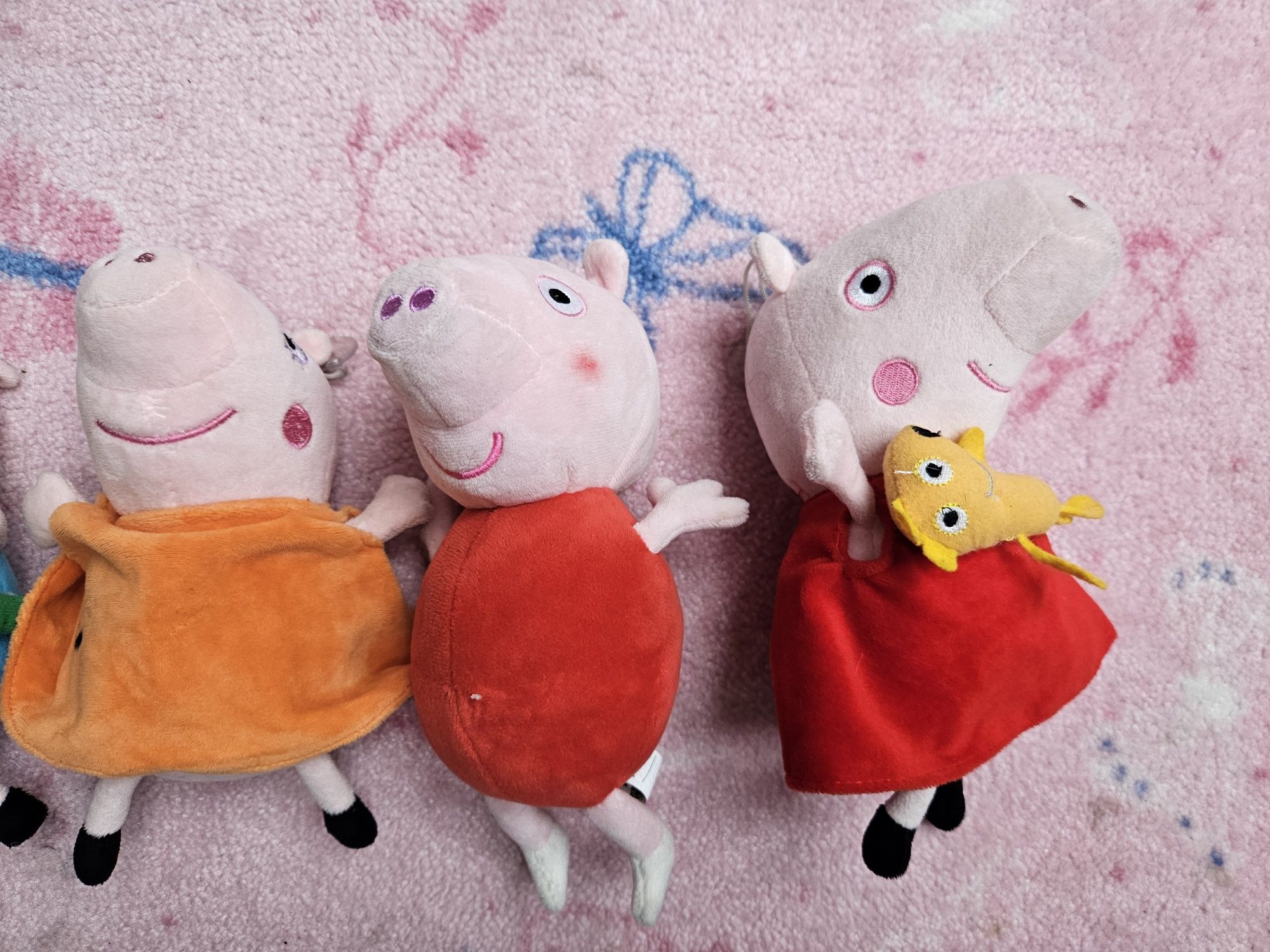 -= OKAZJA =- Świnka Peppa CAŁA RODZINA sprzedam maskotki