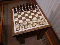 Журнальний шаховий столик