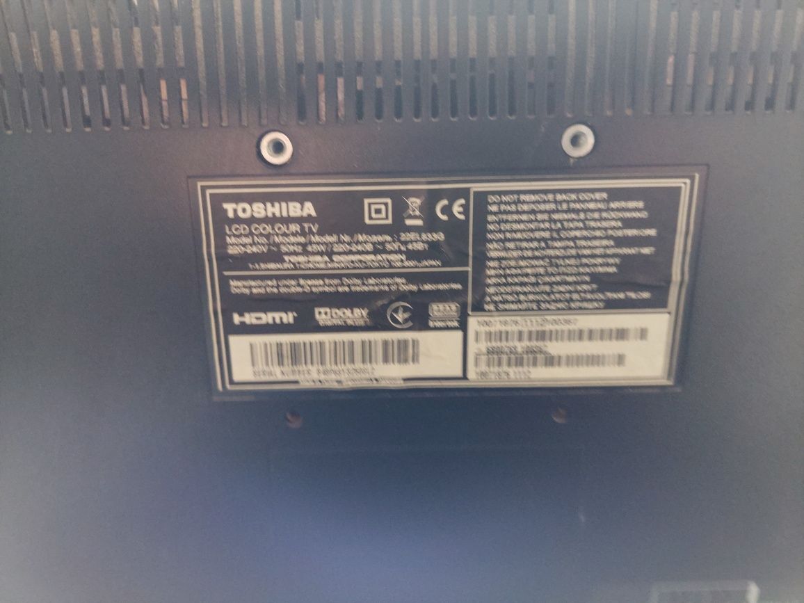 Telewizor toshiba 22 całe uszkodzony