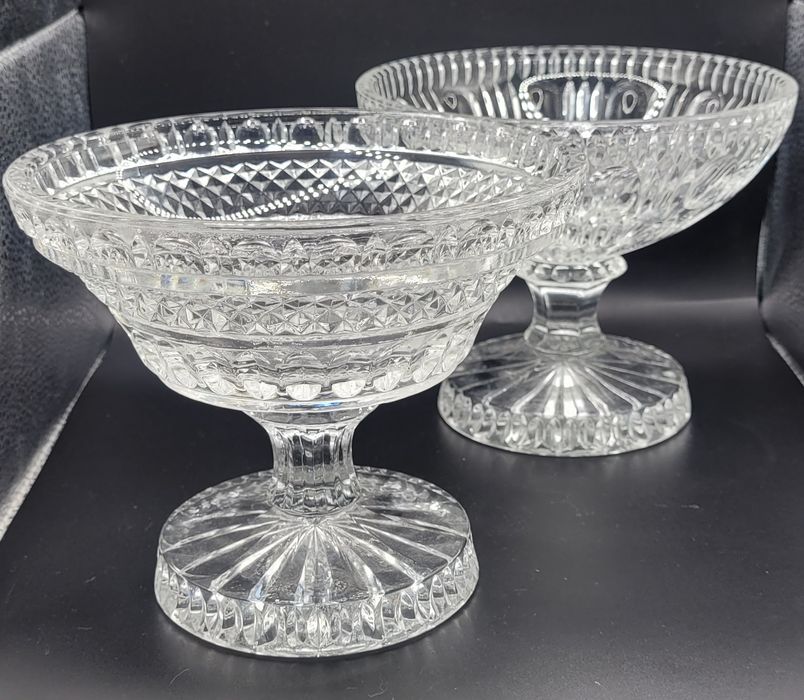 Dwa Kryształowe pucharki,kielichy