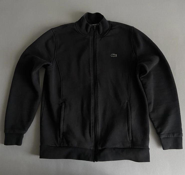 Зипка Lacoste