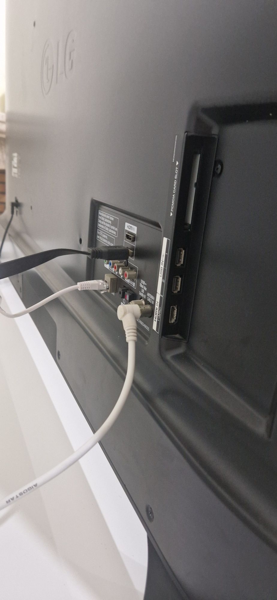 Smart tv LG 55" em muito bom estado