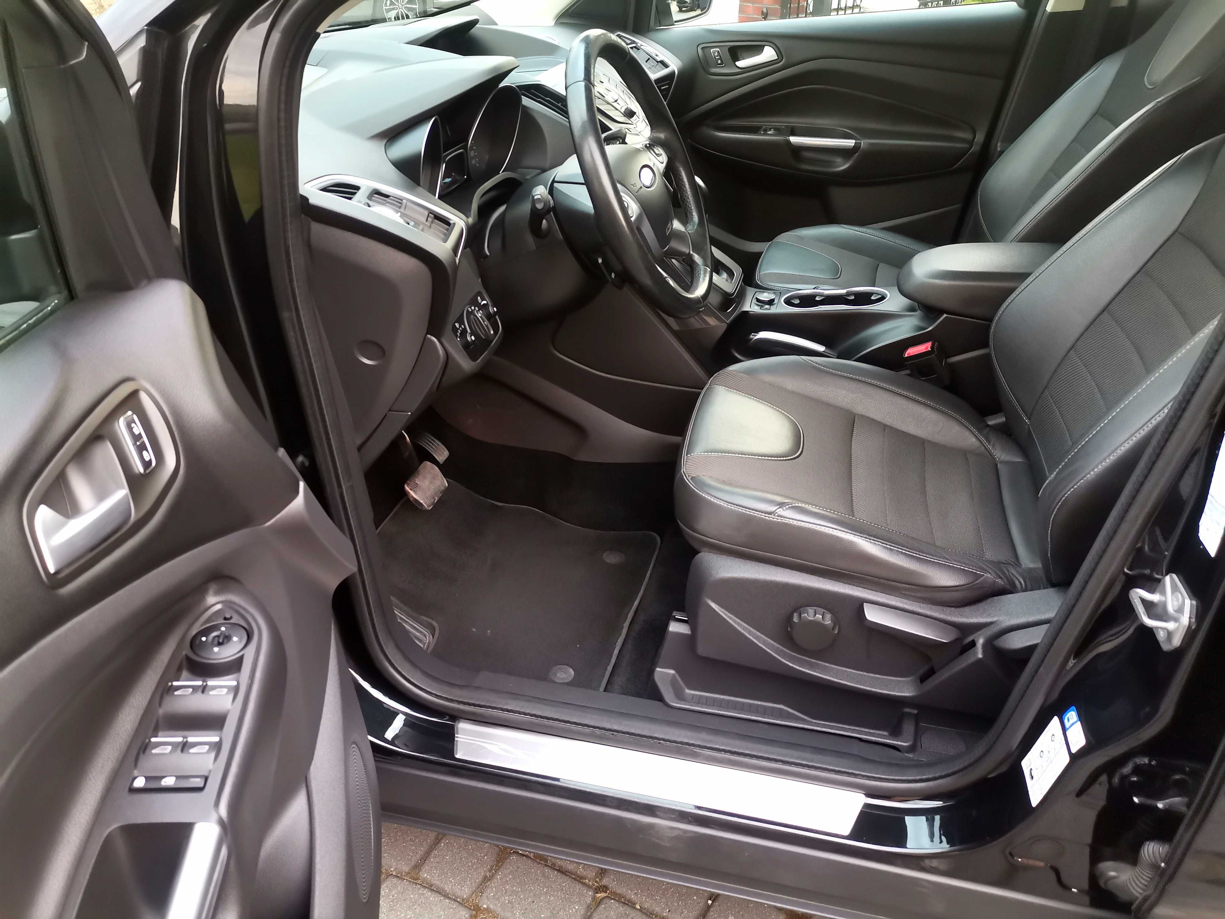 FORD KUGA 2.0TDCI 4x4 2015 Automat Titanium#GrzanaSzyba#Czujniki#Klima