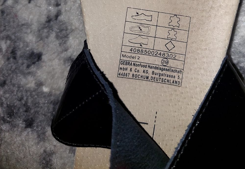 Skórzane klapki damskie 39