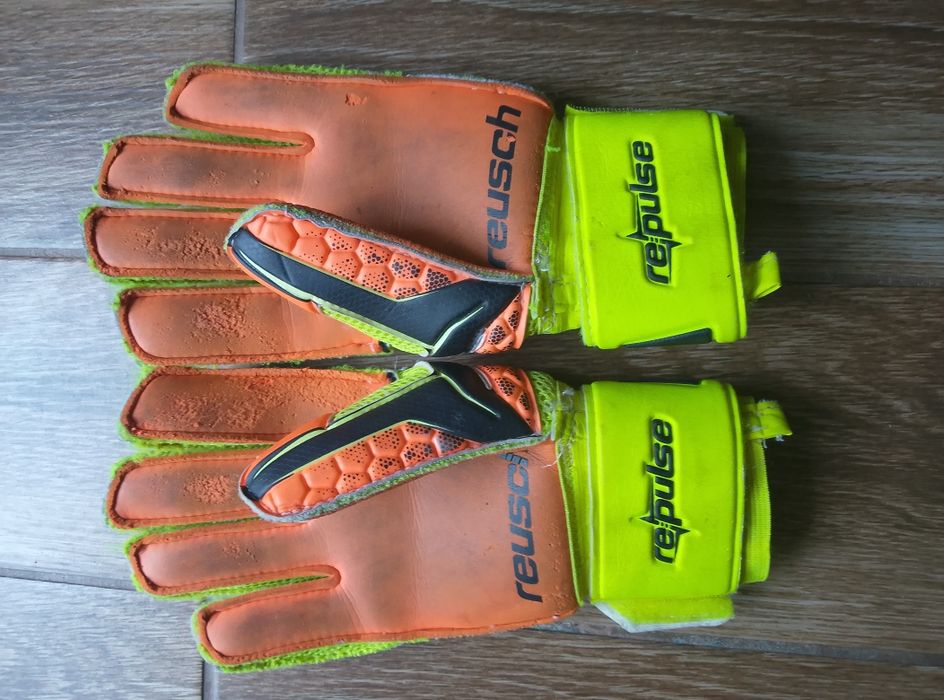 Rękawice bramkarskie