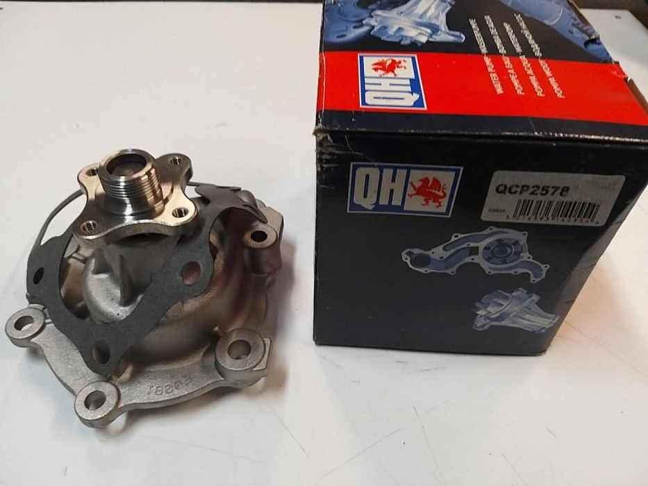 POMPA WODY FORD TRANSIT 2.5D 10.83-10.86