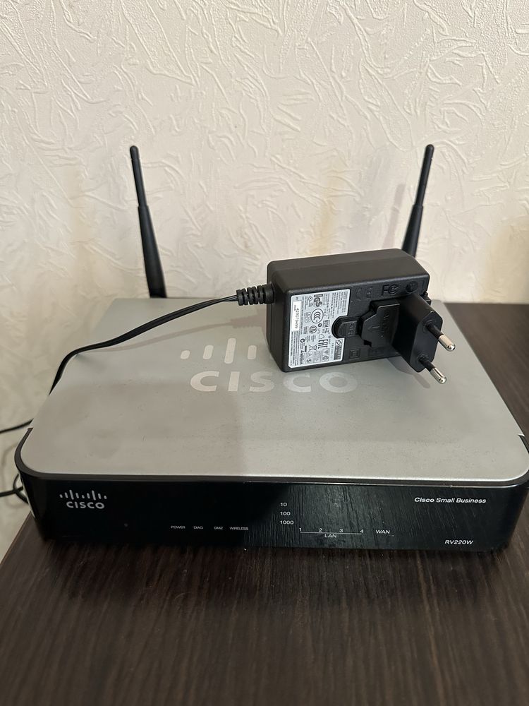 Продам cisco rv220w