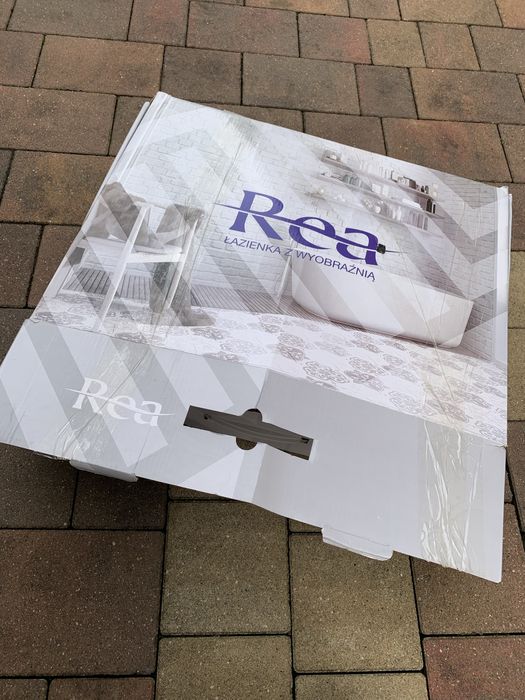 Zestaw prysznicowy Rea ORIX Chrome + BOX
