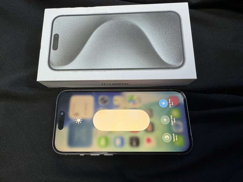 Apple iphone 15 Pro 256Gb White Titanium Физ сим