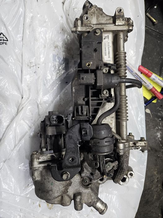 Opel 1.6 cdti Zawór Egr Chlodnica spalin