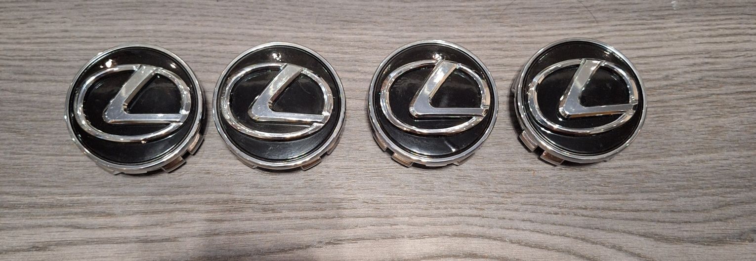 Колпачки в литые диски Lexus